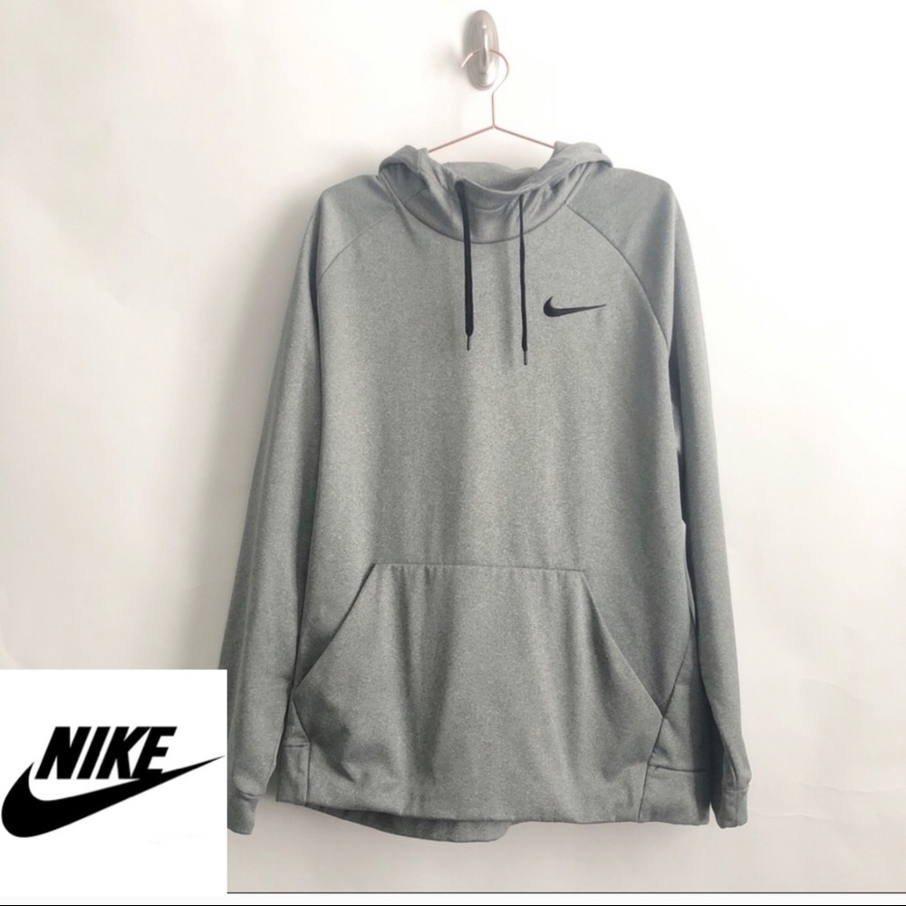 FINAL SALE Nike Pullover